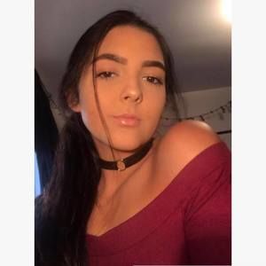 Meet your Posher, Olivia